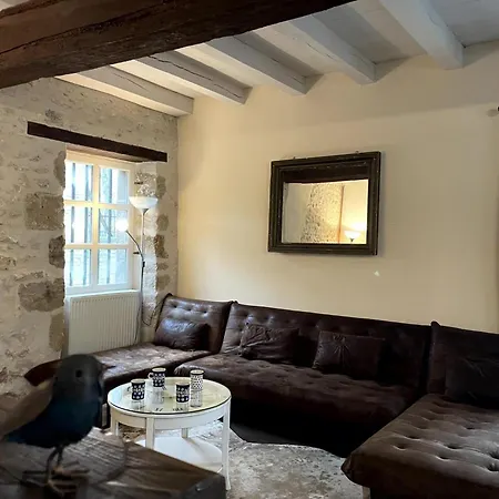 Maison Spacieuse Avec Jardin, Piscine, Spa Et Activites Pour Tous A - Fr-1-489-511 Souvigny