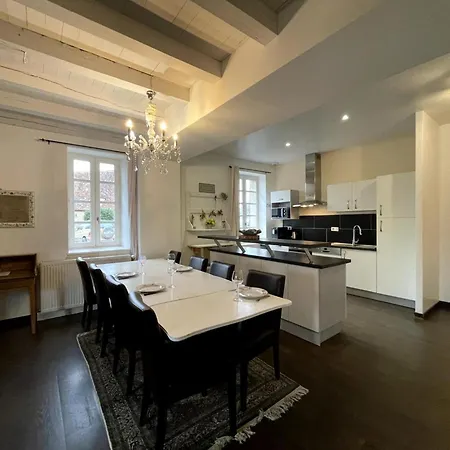 Maison Spacieuse Avec Jardin, Piscine, Spa Et Activites Pour Tous A - Fr-1-489-511 別荘 Souvigny