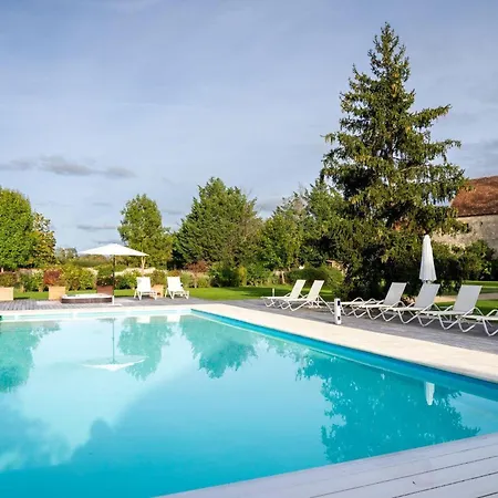 別荘 Maison Spacieuse Avec Jardin, Piscine, Spa Et Activites Pour Tous A - Fr-1-489-511 *